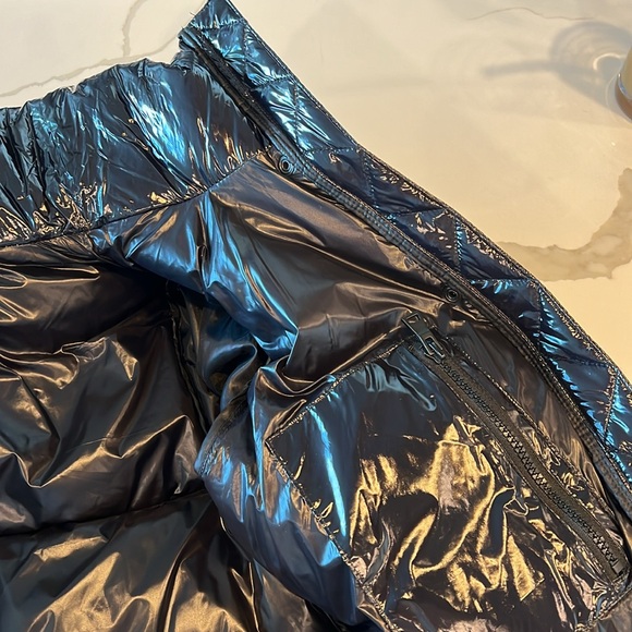 AQUA Puffer Jacket - Picture 15 of 16